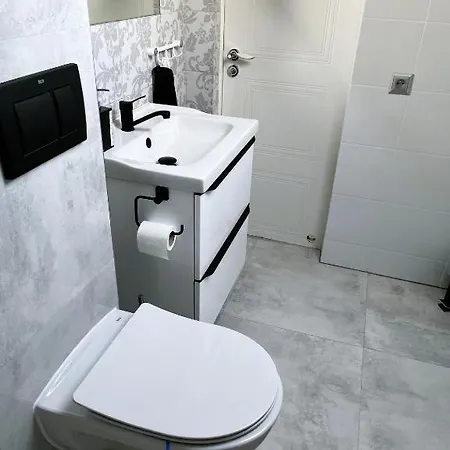 Pod Czeresnia. Apartament 2 아파트 *