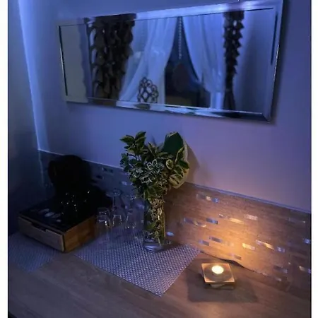 아파트 Pod Czeresnia. Apartament 2 슈체친