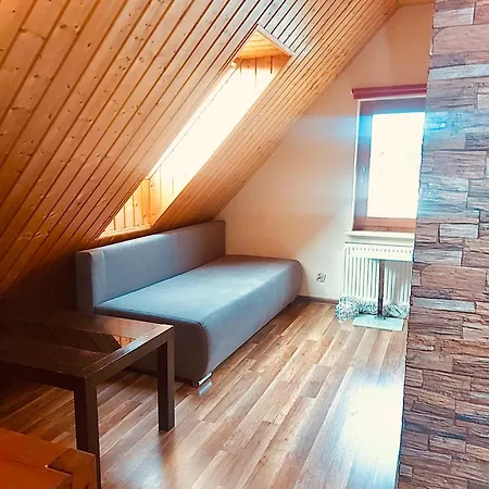 Pod Czeresnia. Apartament 2 * 슈체친